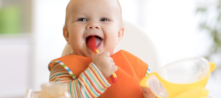 Diversification alimentaire : quels aliments donner à bébé ?